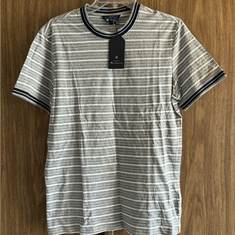 The original Ben Sherman Men’s Heather Grey and white striped shirt size S